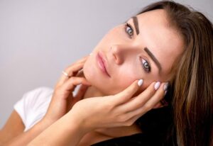 Guide complet des gammes SVR pour répondre aux besoins spécifiques de votre peau